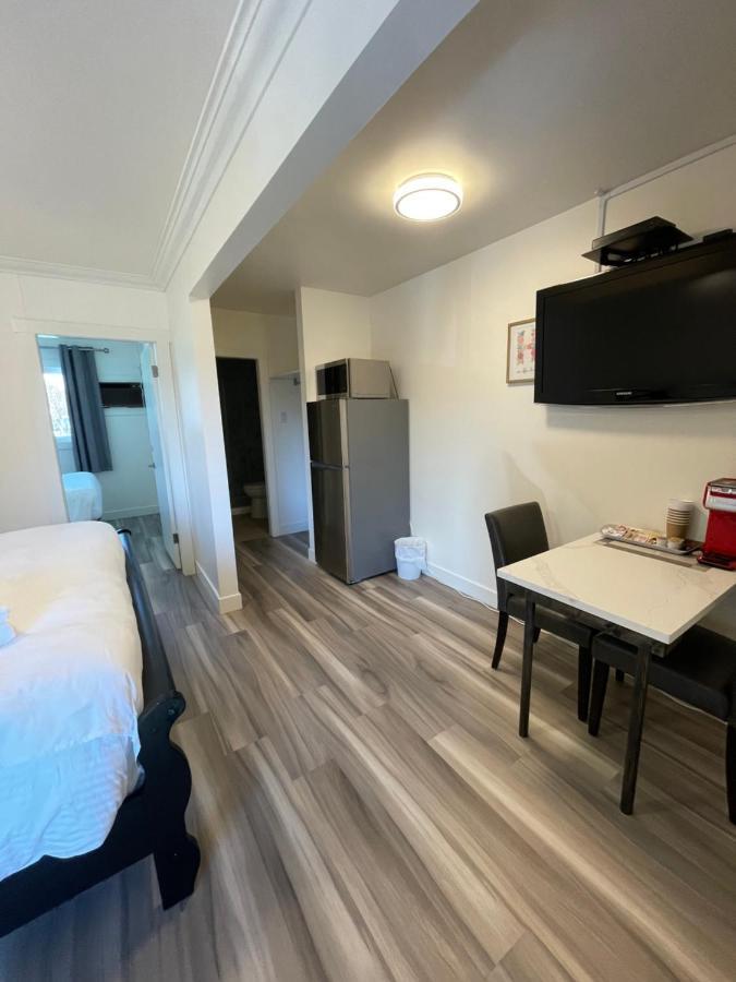 Destination Inn Рейдиъм Хот Спрингс Екстериор снимка