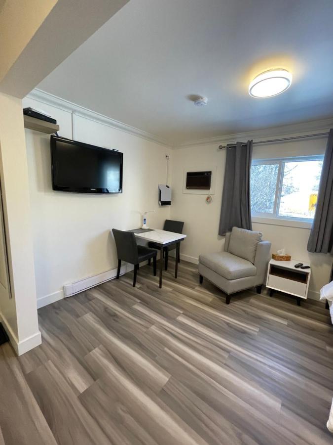 Destination Inn Рейдиъм Хот Спрингс Екстериор снимка